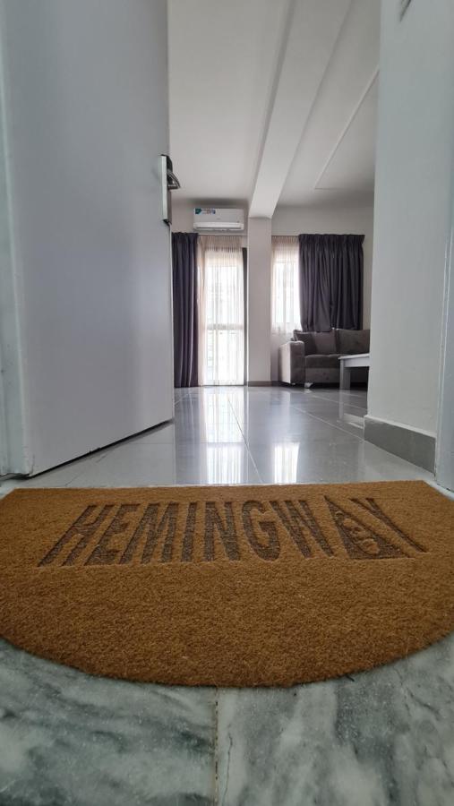 Heming-Way Hotel Durres Ngoại thất bức ảnh